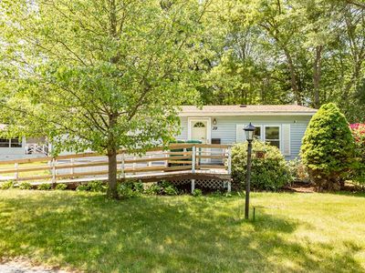 39 Friendship Dr