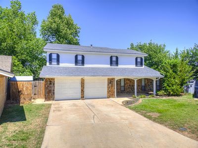 6305 Bingham Ct