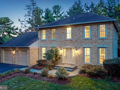 1102 Bettstrail Way