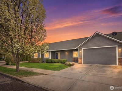 1855 Woodmere Loop