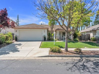 3211 Avenido Del Lago Way