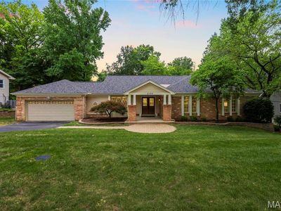 2135 Park Forest Dr