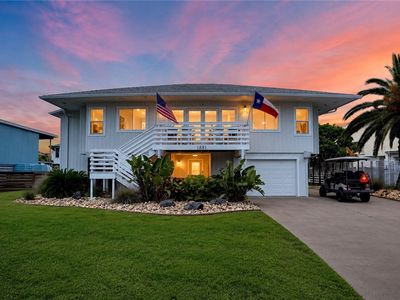 1881 Bay Shore Dr