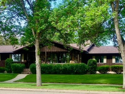1101 University Ave