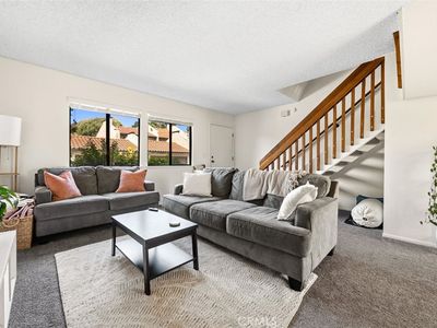 1097 Grieb Dr