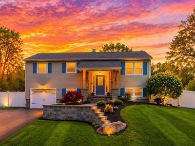 15 Windsor Dr