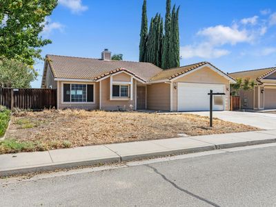 1890 Ashland Dr