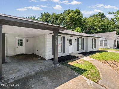 7718 Charleston Dr