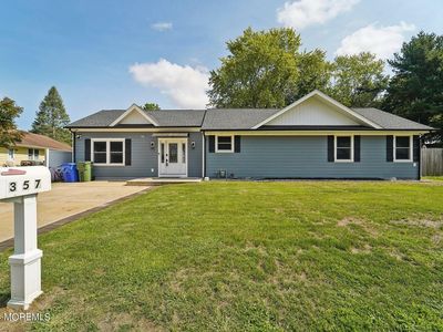 357 Meadowbrook Avenue