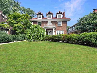 934 Fair Oaks Ave
