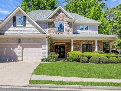 3609 Summit Oaks Dr NE