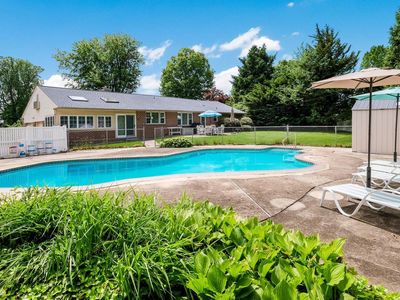 1061 George Rd