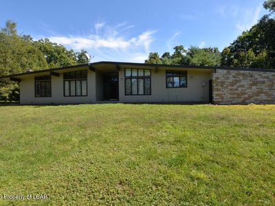 48 Yeager Rd