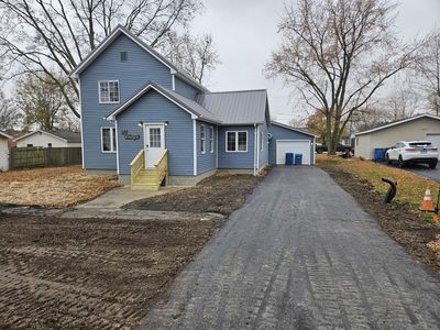 205 W Henry St