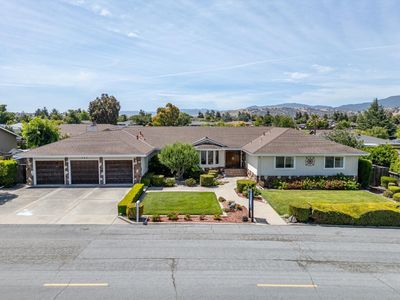747 Ridgemark Dr
