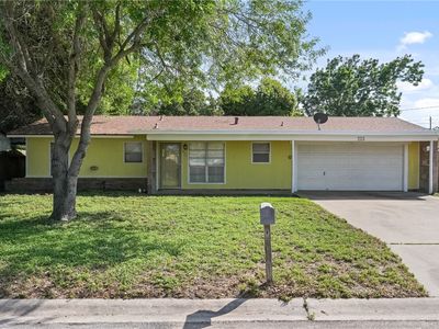 225 Hialeah Dr