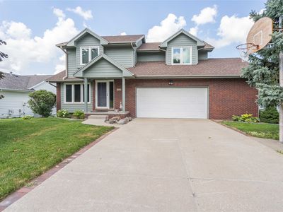 5213 Wakonda Dr