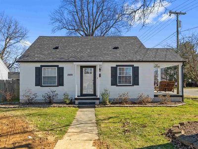 1929 Fleming Ave