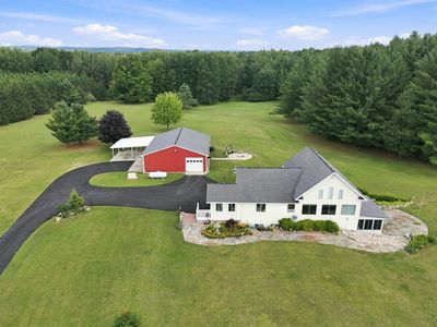 8099 Greenwood Rd