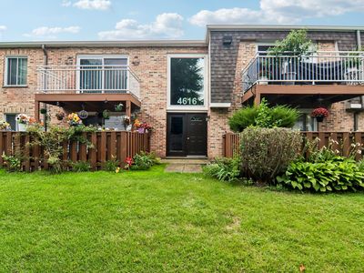 4616 Kings Walk Dr APT 1C