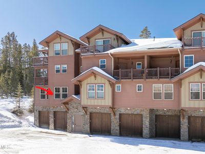 300 Bryant Boulevard #32