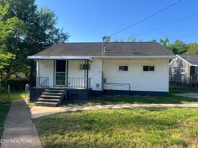 761 W Outer Dr