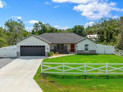 17 Holly Rd