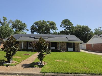 3040 Bryan Ave