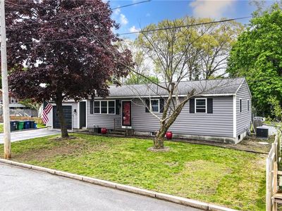 48 Plenty St