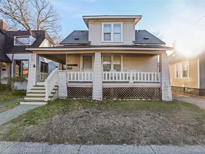 437 W Bennett Ave