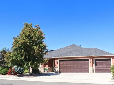 521 Alta Lakes Avenue