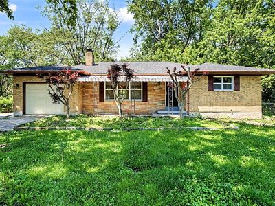 4887 Glencross Dr