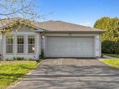404 Henry Drive #4