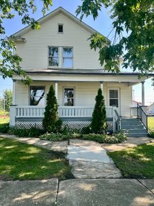 107 W Palmer St