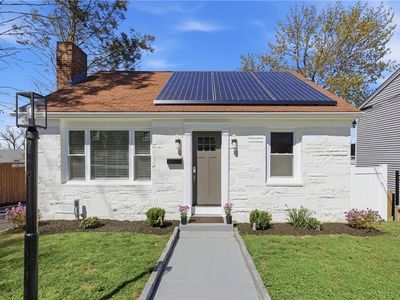 35 Myra St