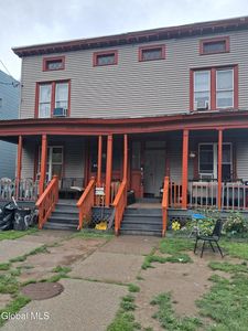 288-290 Yates Street