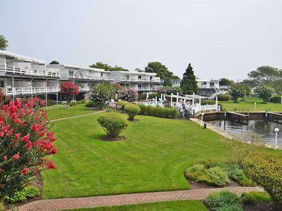 35 Library Avenue UNIT 6J