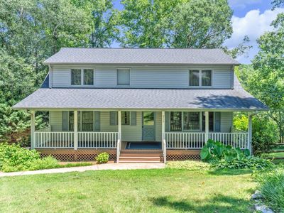 215 Riverside Dr
