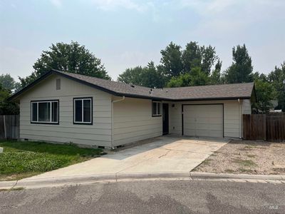 213 Nelson Ct