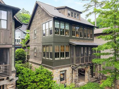 35 Turtle Point Dr