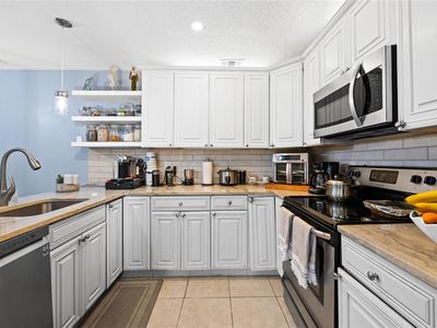 3387 Cocoplum Cir #3387