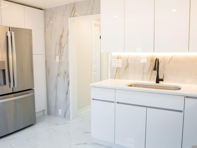 81 S Montague Street