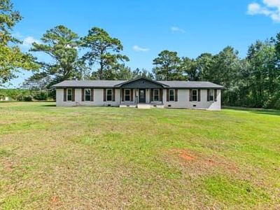 5452 Highway 84 W