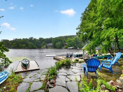 106 Demarest Rd