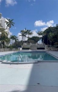 496 NW 165th Street Rd APT D611