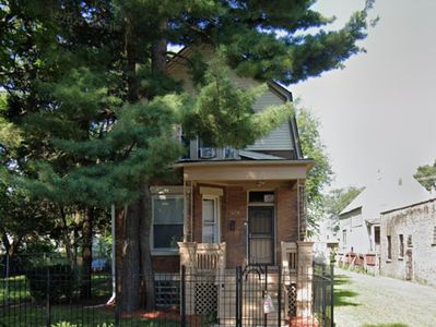 6210 S Wolcott Ave