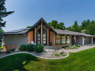 3104 Gregory Dr