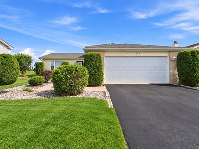 1223 Harvest Ln