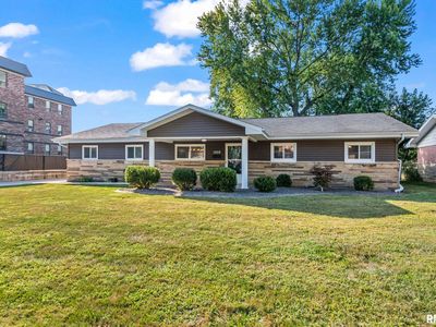 1208 Ivywood Dr