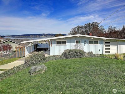 804 Sandstone Lane